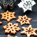 Gingerbread snowflakes ( Bredele 2016 )