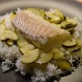 Dos de cabillaud et courgettes à la sauce[...]