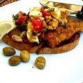 Schnitzel sur un toast aillé, salade surf &[...]