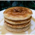 Crêpes aux pacanes avec sirop à l'érable et aux[...]