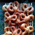 Bretzels en forme de nœuds pour Noël