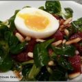 Salade de betterave à la mâche et oeuf mollet,[...]