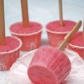 SUCETTES GLACÉES AUX FRAISES ET AU CITRON
