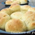 Soft Dinner rolls au romarin et au poivre noir