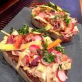 Tartines de poulet carottes radis, Recette[...]