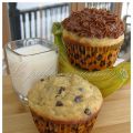 Muffins aux bananes, glaçage choco-arachide