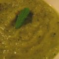 Velouté de courgette à la menthe fraîche,[...]