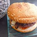 Hamburger boeuf, confit d'échalotes et bleu[...]
