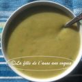 POTAGE AU BROCOLI ET AUX POIRES