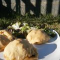 Mini pizzas calzone (chaussons) tomate, thon,[...]