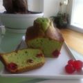 Cake à la pistache & cerises confites