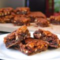 Brownie en croute de bretzels caramelisés