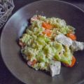 Pâtes, poulet, carottes et courgettes au[...]