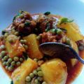 Tagine petit pois, pommes de terre & boulettes,[...]