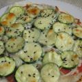 Pizza tomates et courgettes sur pâte aux fines[...]