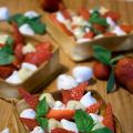 Tartelettes à la fraise, crème basilic et[...]
