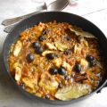 Tajine de poulet aux noisettes et courge braisée