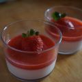 Panna cotta et son coulis de fraise