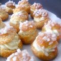 Mini choux à la crème chantilly
