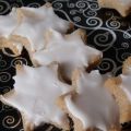 Etoiles de noël aux amandes et à la cannelle