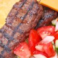 Brochette de boeuf haché à la coriandre, au[...]