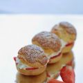 Eclairs croustillants aux fraises chantilly à[...]