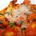 Gnocchis à la ricotta, basilic et parmesan