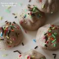 Meringuettes au chocolat et à la muscade,[...]