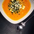 Soupe de carottes au quinoa et à la feta