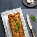 Cake aux courgettes et à la feta