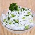 Sauce froide au fromage blanc, échalotes et[...]
