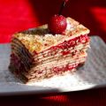 Mille feuilles de crêpes à la griotte