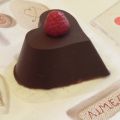 Coeur en chocolat fourré à la framboise[...]