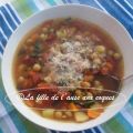 SOUPE AUX LÉGUMES, POIS CHICHES ET CHORIZO