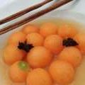 Verrine estivale : soupe de billes de melon au[...]