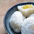 Perles de coco fourées à la mangue
