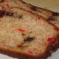 Pain gâteau aux bananes, cerises et au chocolat