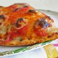 Pizza calzone avec mozzarella, jambon et[...]