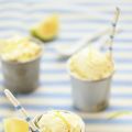 Glace au citron et au lait concentré (sans[...]