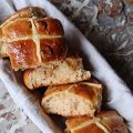 Hot cross buns