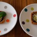 Tarte fine aux oignons rouges et à la courgette