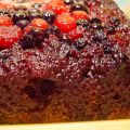 GATEAU RENVERSÉ AUX PETITS FRUITS