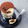 Tiramisu à la génoise, café et chocolat blanc