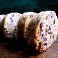 Biscuits au grué de cacao, noisettes et ail[...]