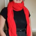 Tricot:: Echarpe torsade rouge Phildar faite[...]