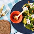 Assiette végétale complète : salade brocolis,[...]