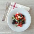 Salade de tomates cerise, mûres, myrtilles et[...]