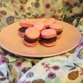 Macarons à la fraise, ganache de mascarpone au[...]