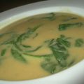Soupe de lentilles et d'épinards