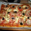 Pizza chorizo/chèvre, Recette Ptitchef